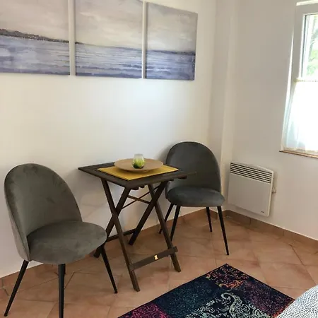 Vajas Part Apartment Ersekcsanad
